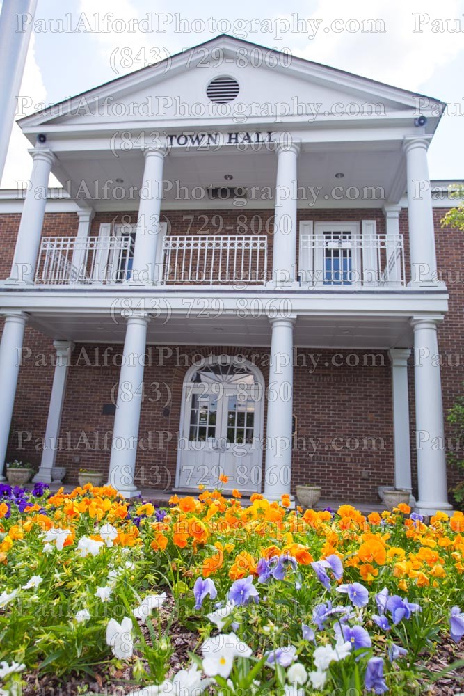 Summerville SC, city streets, town hall