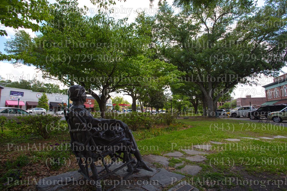 Summerville SC, cars, city streets, trees